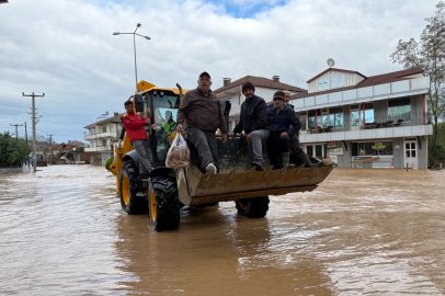 5 ayda dördüncü kez sular altında kalan mahallede günlük hayat sıkıntılı hale geliyor