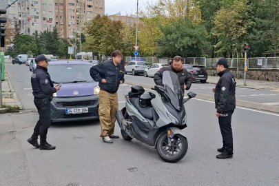 Okul önlerinde sıkı denetim: Ataşehir'de polisten asayiş ve güvenlik uygulaması