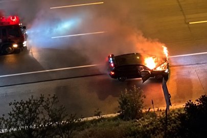 Bursa’da lüks otomobil alevlerin eşiğinden döndü