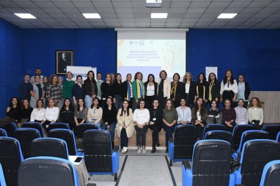 Yeşim Grup'ta "Güçlü Omurga, Güçlü Kadın" buluşması