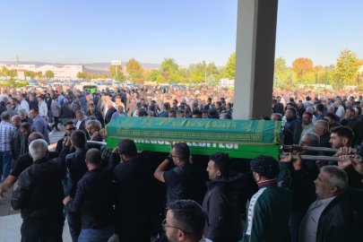 Bursa'da iş kazası sonrası hayatını kaybeden iş yeri sahibi son yolculuğuna uğurlandı