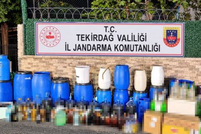 Malkara'da evden 1 ton 120 litre sahte içki çıktı