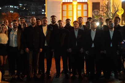 AK Parti Gençlik Kolları’ndan Mudanya’da genç esnafa ziyaret