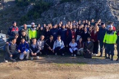 130 öğrenci ve 20 öğretmen doğa yürüyüşünde buluştu