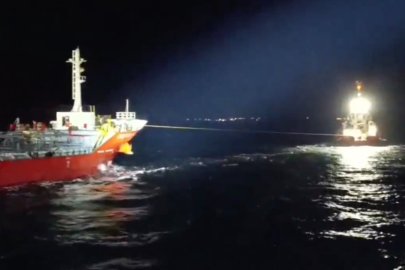 Çanakkale Boğazı’nda kimyasal tanker makine arızası yaptı