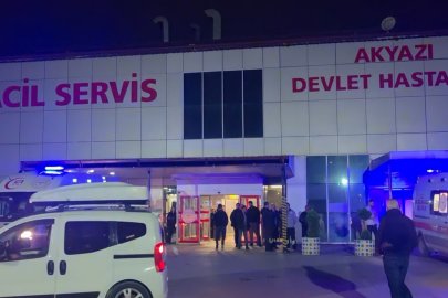 Film setinde fenalaşan yönetmen hastaneye kaldırıldı, yakınları gazetecilere zor anlar yaşattı