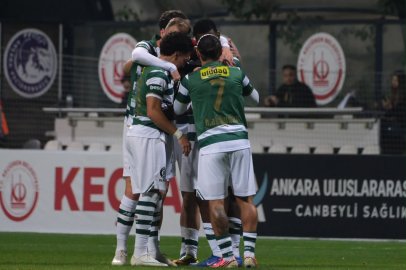 Bursaspor deplasmanda şov yaptı!