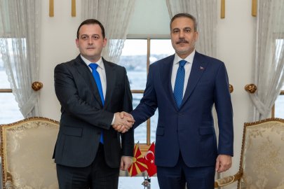 Dışişleri Bakanı Fidan, Kuzey Makedonya Devlet Bakanı Zeynula'yı kabul etti