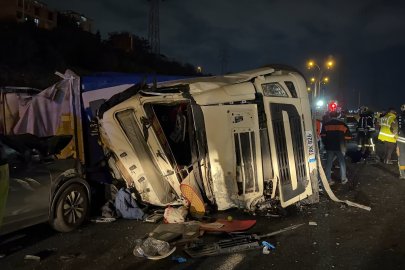 Feci ölüm: Kullandığı tırın altında kalan sürücü hayatını kaybetti, 2 yaralı