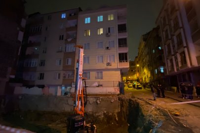 Bahçelievler'de iki binanın zemininde çökme: 20 daire tahliye edildi