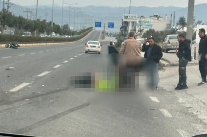 Balıkesir'de otomobil ile çarpışan motosikletli hayatını kaybetti