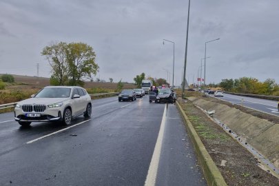 Otomobil hurdaya döndü: Hava yastıkları hayat kurtardı