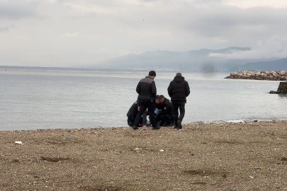 Mudanya'da plajda erkek cesedi bulundu