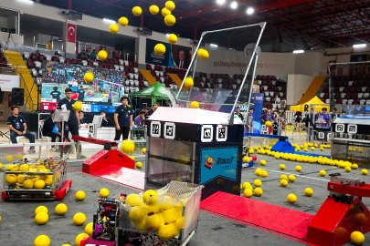 Gençlerin geliştirdiği robotlar Yıldız'da parkura çıkıyor