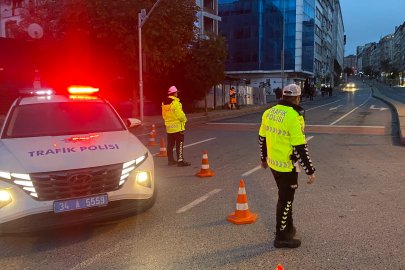 İstanbul'da 29 Ekim Cumhuriyet Bayramı dolayısıyla bazı yollar trafiğe kapatıldı
