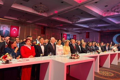 Vali Gül: "103 yıl önce aziz milletimiz; kendisini tarihten silmek isteyen emperyalizmin asırlık hesaplarını parçaladı"