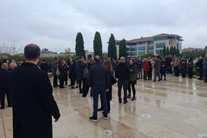 Yazar Cem Akaş son yolculuğuna uğurlandı