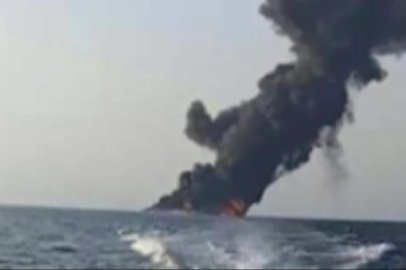 İran Devrim Muhafızları: "Hürmüz'de izinsiz rotalardan geçen 4 petrol tankeri alev aldı"