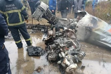 Bursa'da eğitim uçağı düştü: 2 kişi hayatını kaybetti