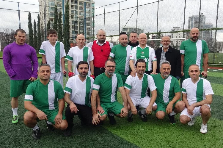 Bursa’da ampute futbol maçında ‘Dostluk’ kazandı