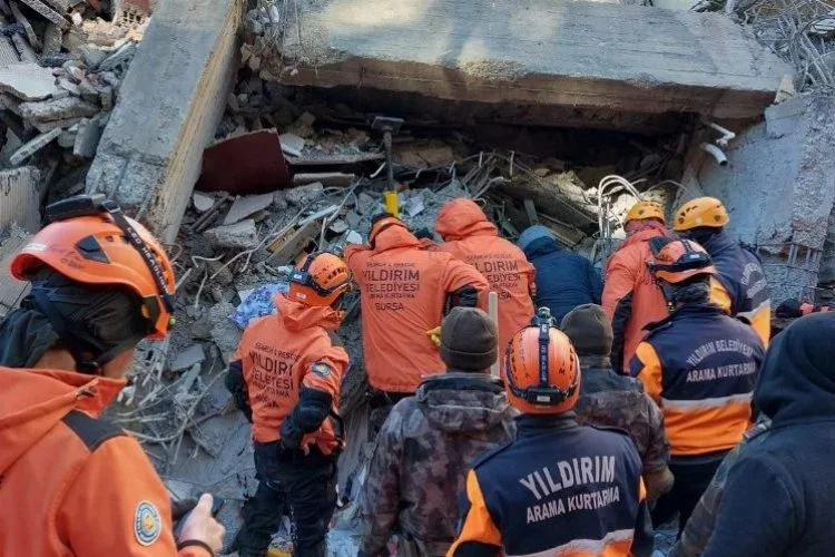 Bursa Yıldırım deprem bölgesinde tek yürek