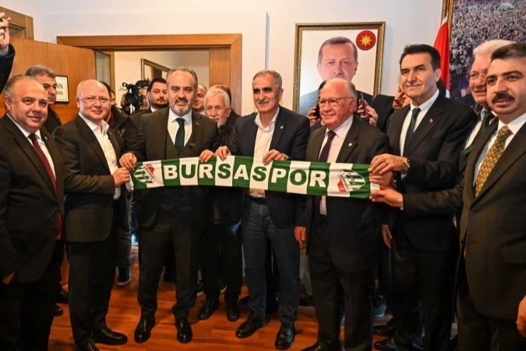 Ak Parti'den Bursaspor’a önemli ziyaret
