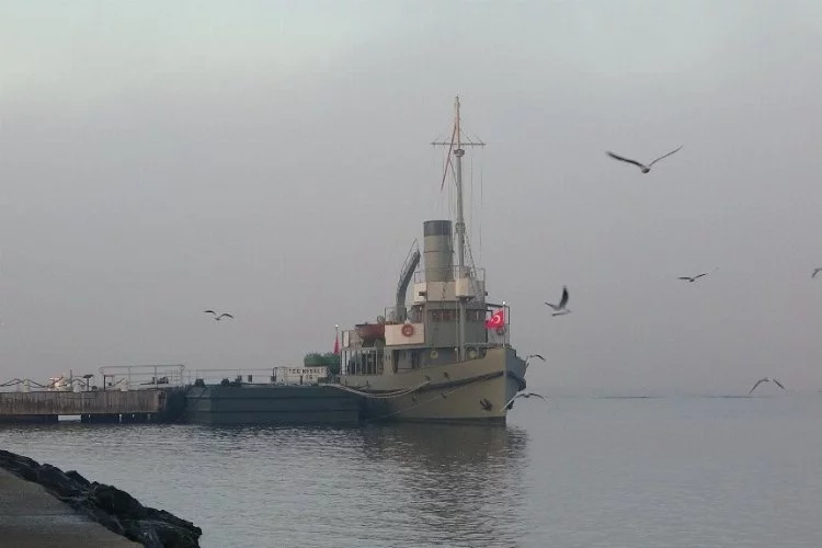 Çanakkale Boğazı, transit gemi geçişlerine açıldı