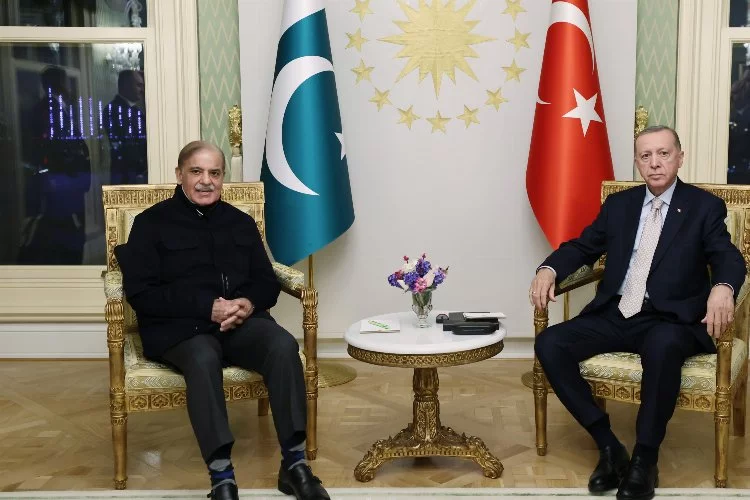 Cumhurbaşkanı Erdoğan, Pakistan Başbakanı ile görüşme gerçekleştirdi