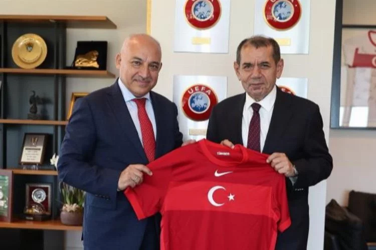 Galatasaray Başkanı Dursun Özbek'ten, Büyükekşi'ye ziyaret