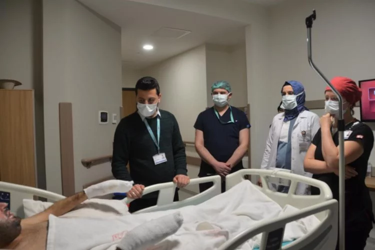 Gemi yangınında yaralanan 2 Mısırlı, Bursa Şehir Hastanesinde şifa buldu
