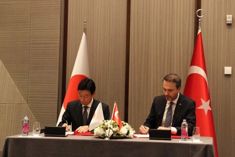 Türkiye ve Japonya Enerji Forumu için bildiriyi imzaladı