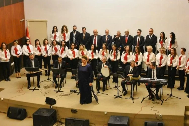 Yenişehir'de öğretmenlerden muhteşem konser