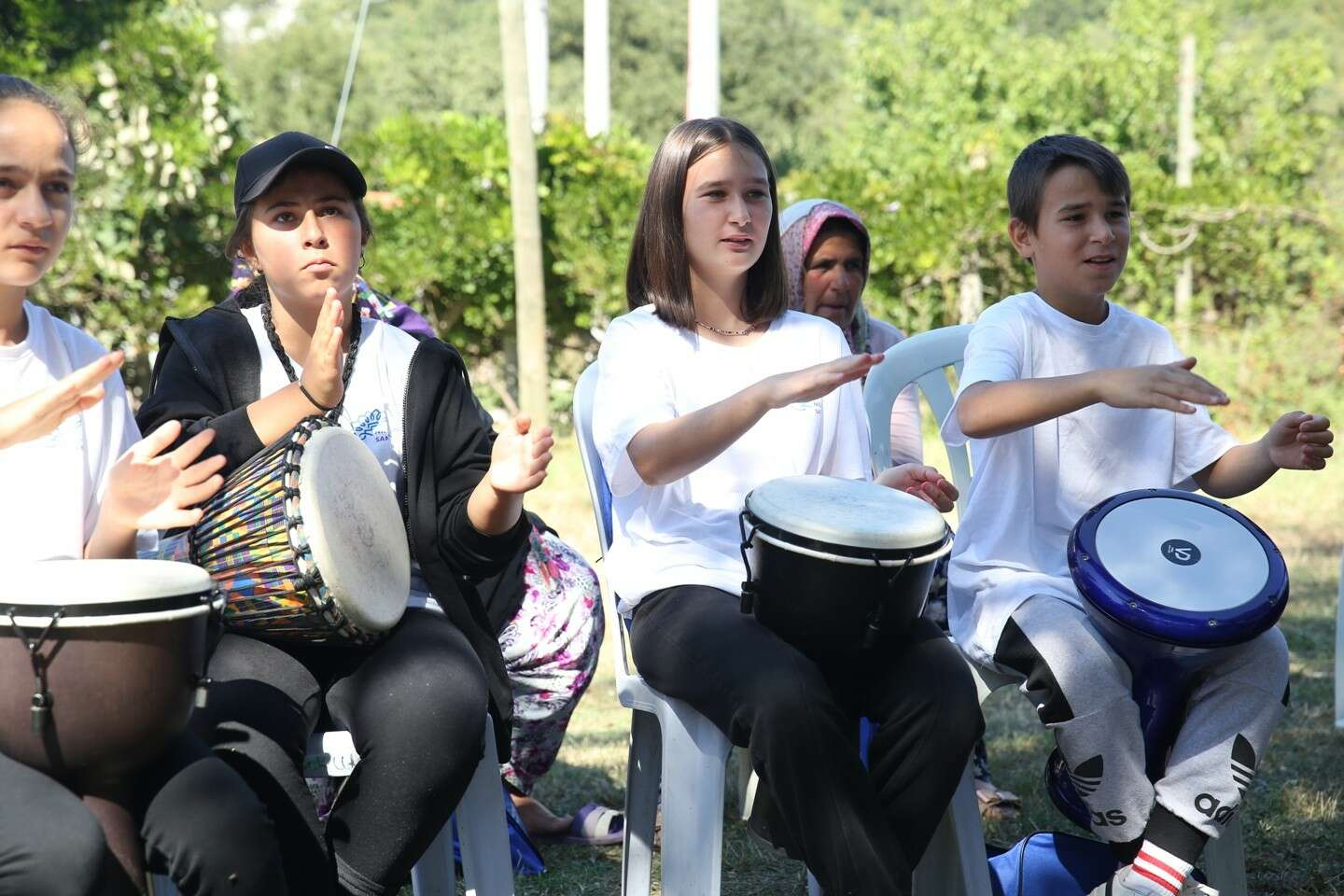 Köylerinin geleceğine ışık tutacaklar
