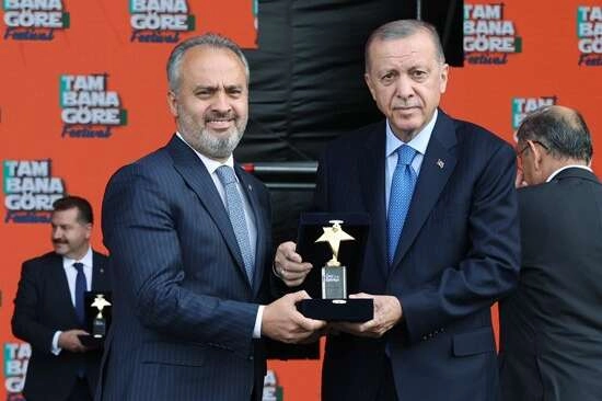 Bursa’ya ‘burs’ ödülünü Cumhurbaşkanı Erdoğan verdi