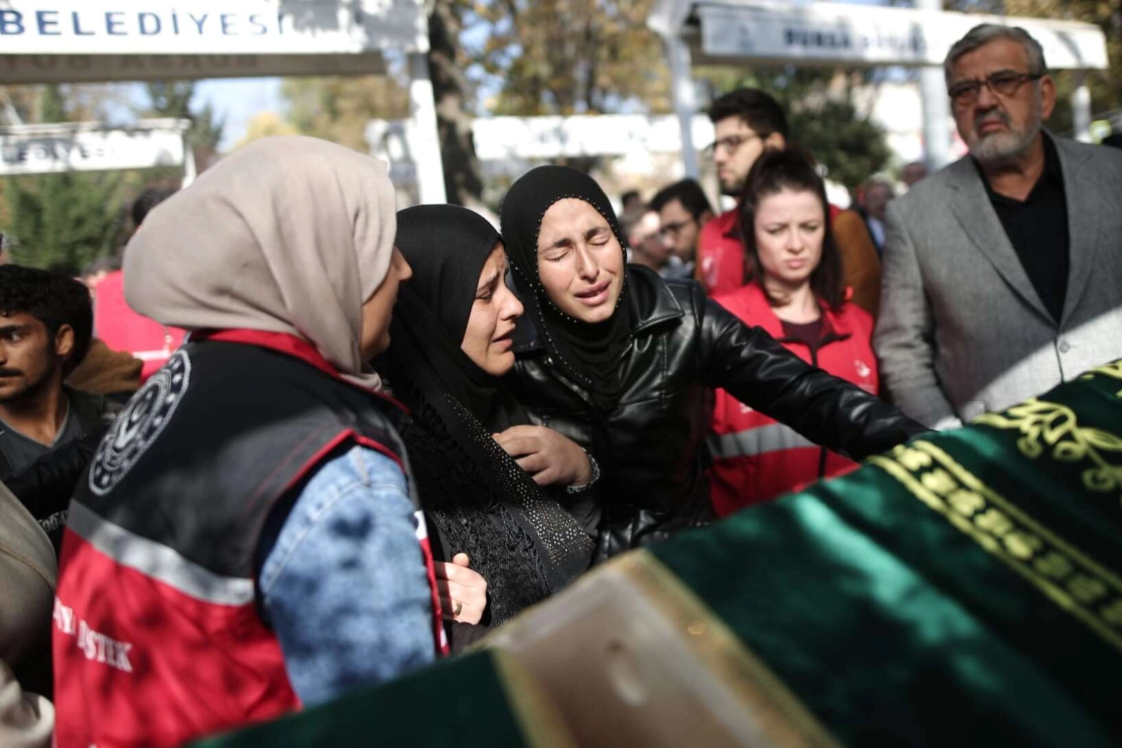 Bursa'da büyük acı...9 tabut yanyana