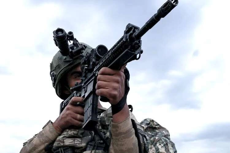 Barış Pınarı'nda 3 terörist etkisiz