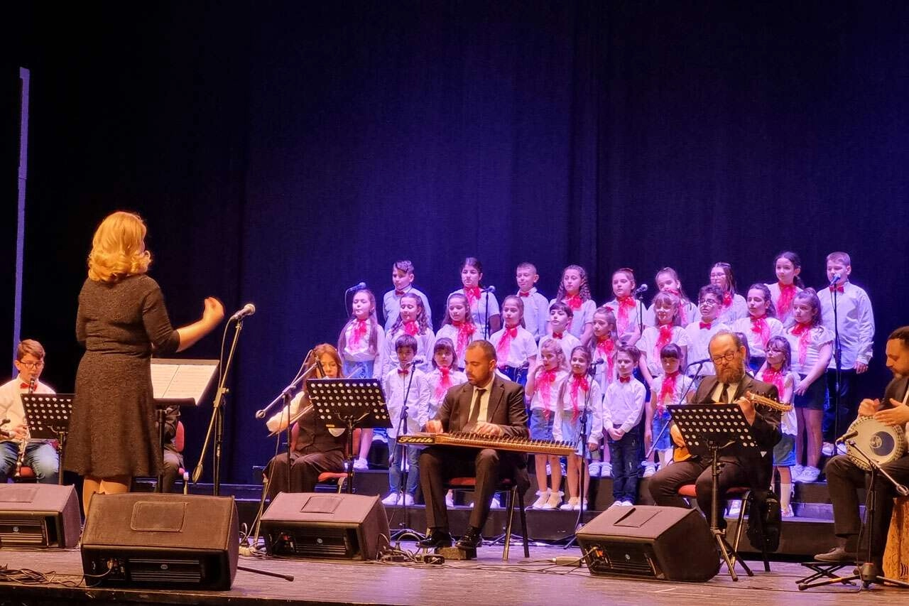 Sahne çocukların