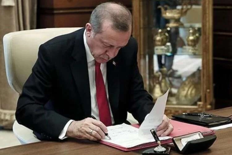 Yeni rektör atamaları Resmi Gazete'de yayımlandı.