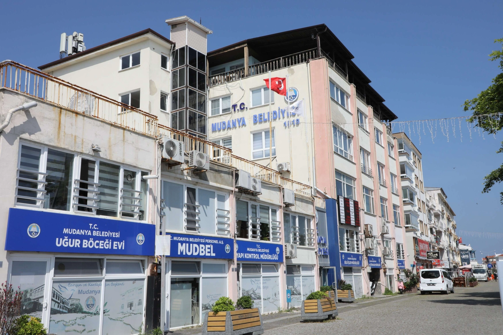 Mudanya Belediye Binası restorasyon ile köklerine geri dönüyor.