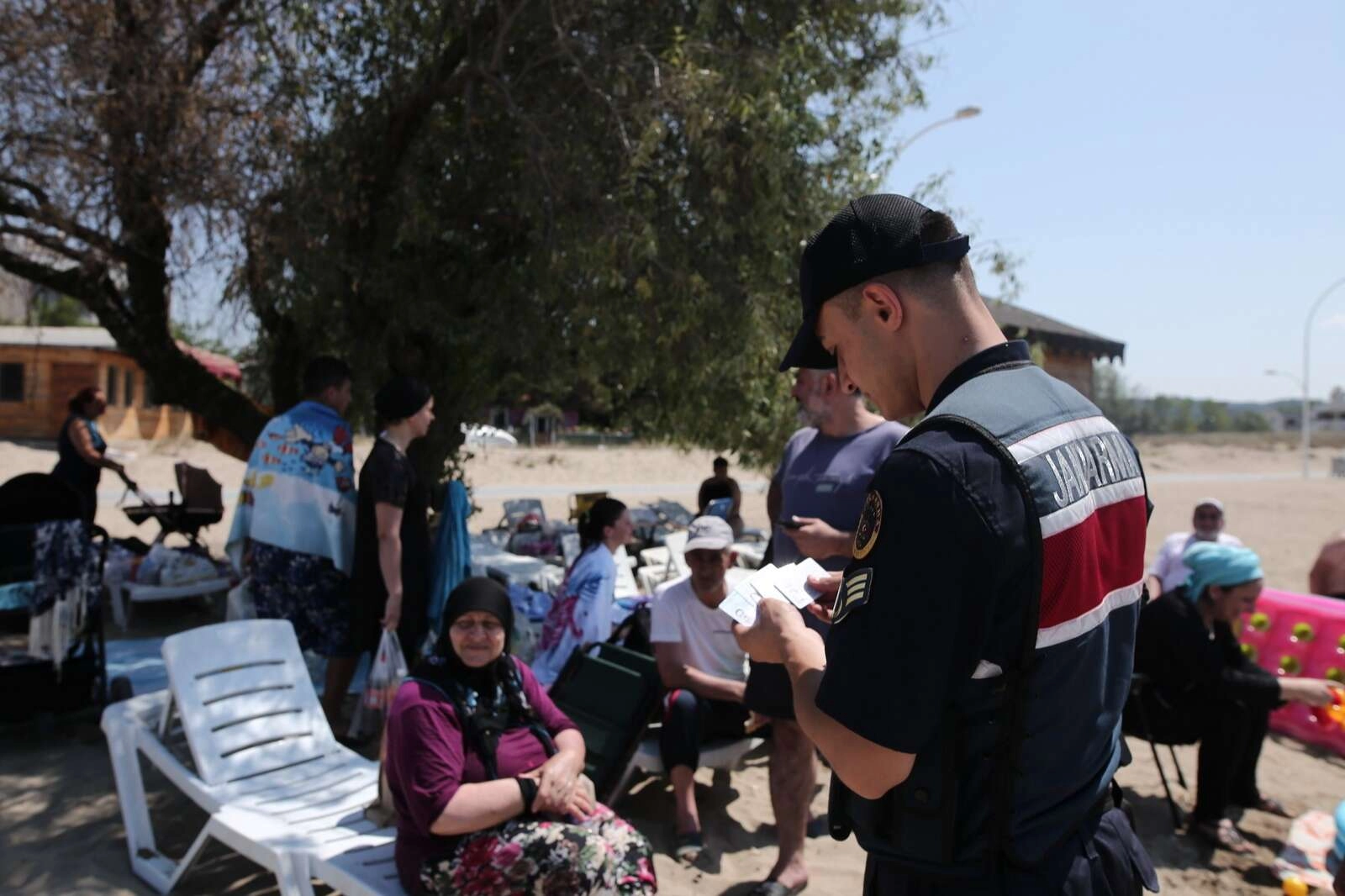 Mudanya sahil denetimlerine Jandarma ekiplerinden destek