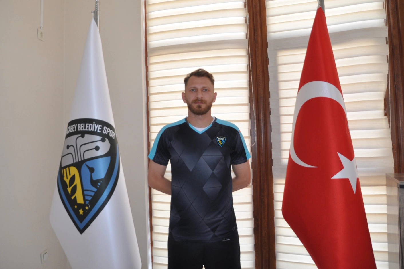 Berat Satılmış Karacabey Belediyespor'da!