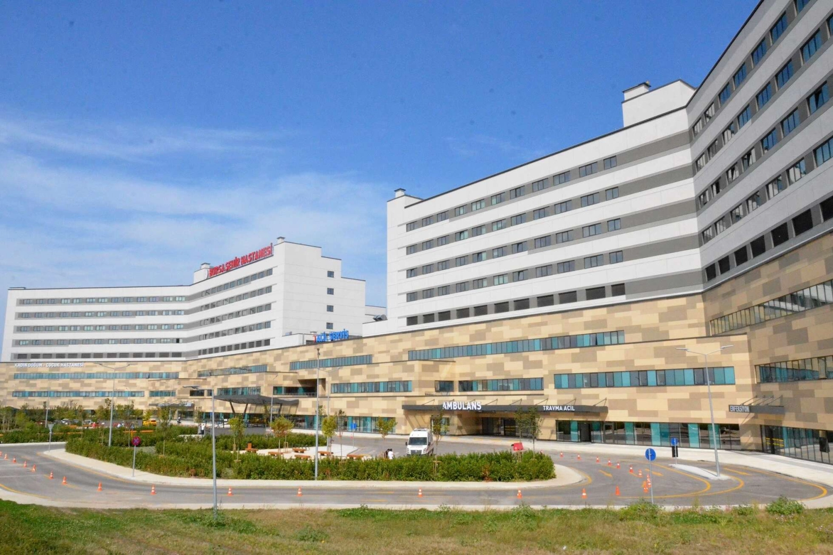 Bursa Şehir Hastanesi'nde yanık izleri lazerle tarih oluyor