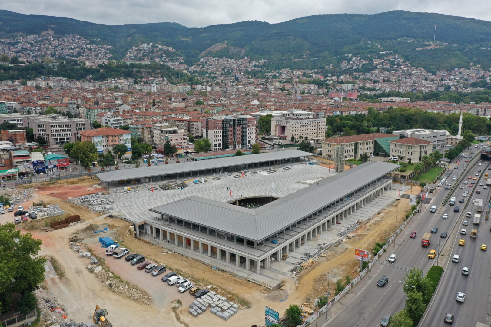 Osmangazi Meydanı açılış için gün sayıyor