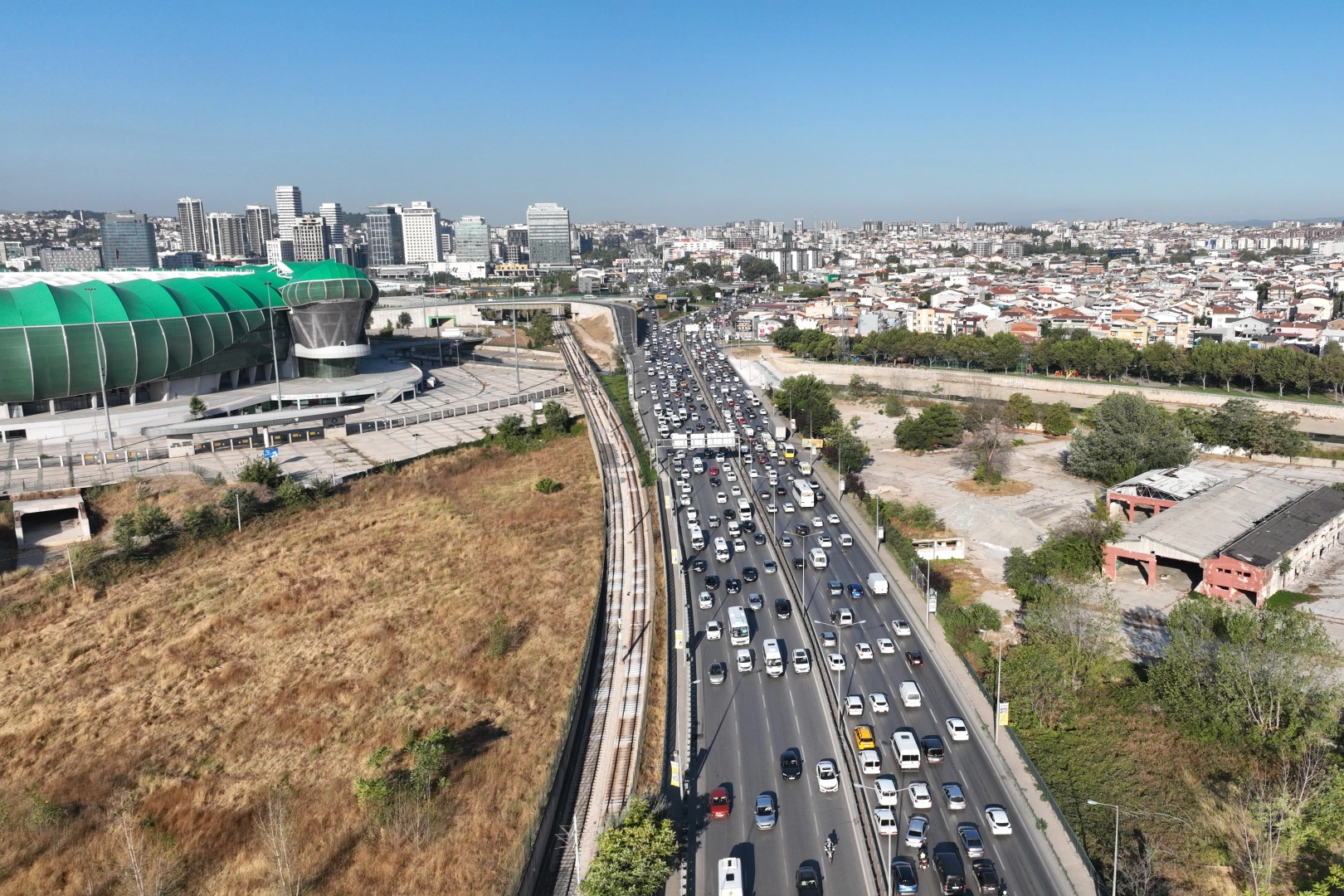 Bursa’da okulların ilk günü trafikte yoğunluk yaşanmadı