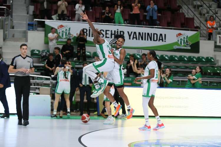 Bursa Uludağ Basketbol - NKA Universitas Pecs (FOTO GALERİ)