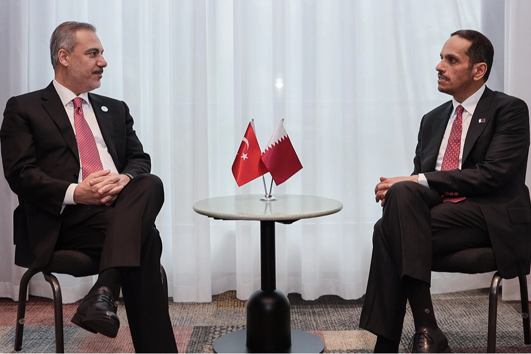 Bakan Fidan Katar Başbakanı ve Dışişleri Bakanı Al Sani ile görüştü