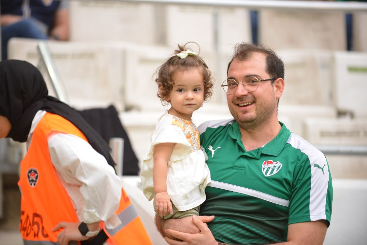 (FOTO GALERİ) Bursaspor-Tokat Belediye Plevnespor Taraftar Manzaraları