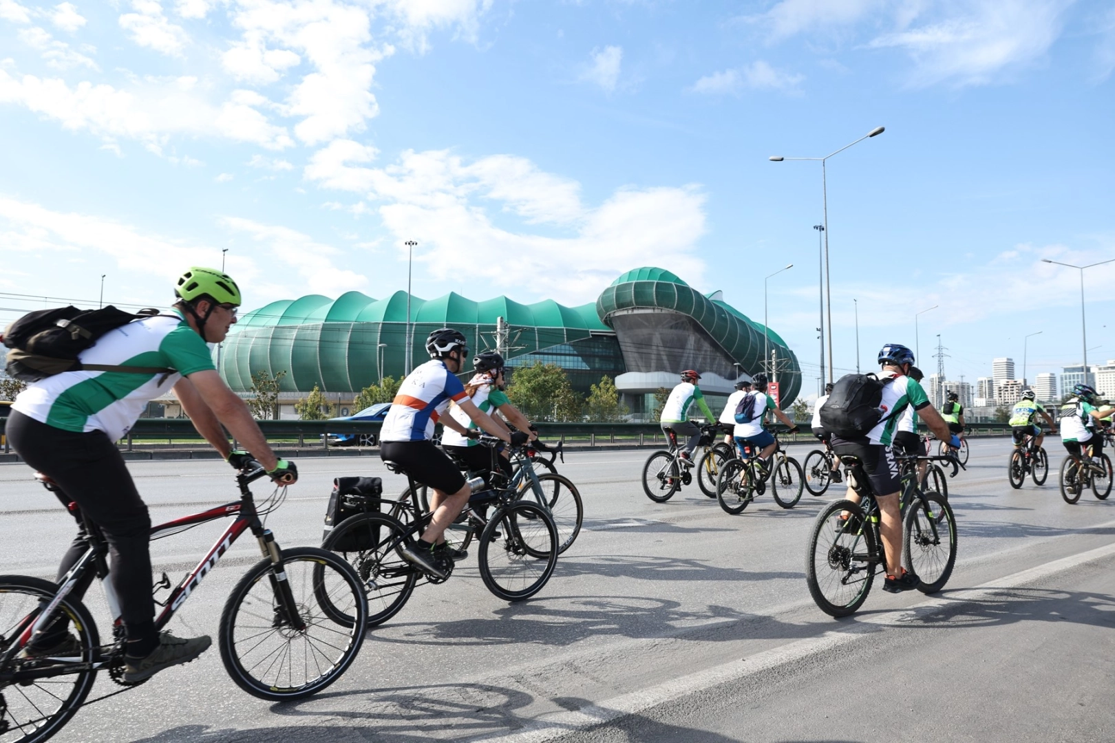 Sporseverler yeşile pedalladı