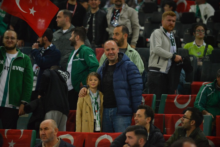 (ÖZEL) Bursaspor-Kütahyaspor taraftar fotoğrafları