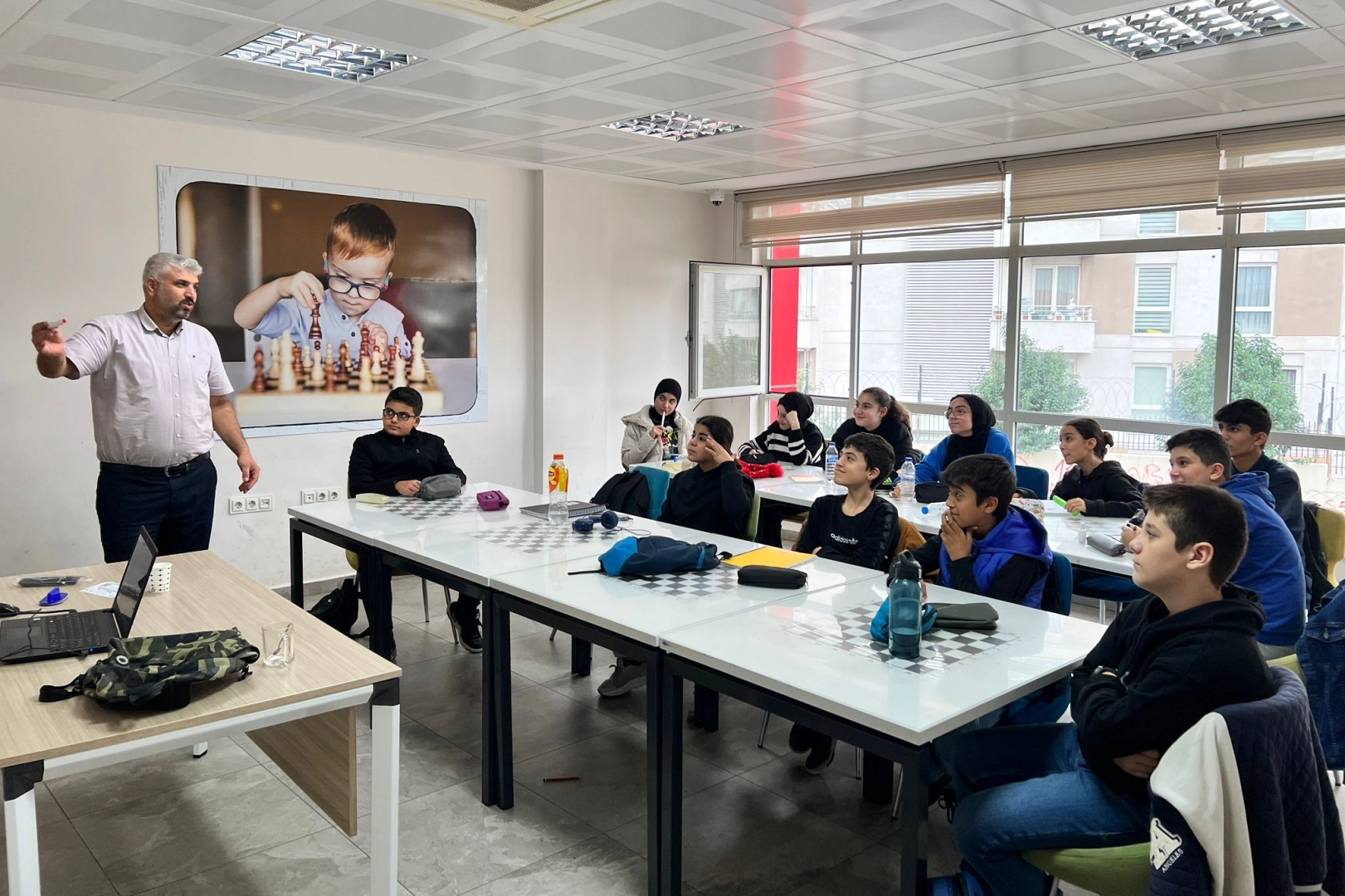 Osmangazi Belediyesi öğrencilerin yanında